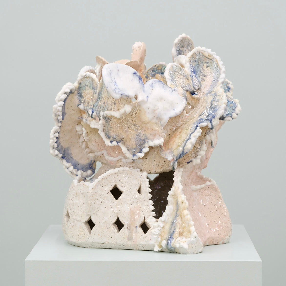 Kkotsal(꽃살) MoonFlower Vase(Blue/Pink)