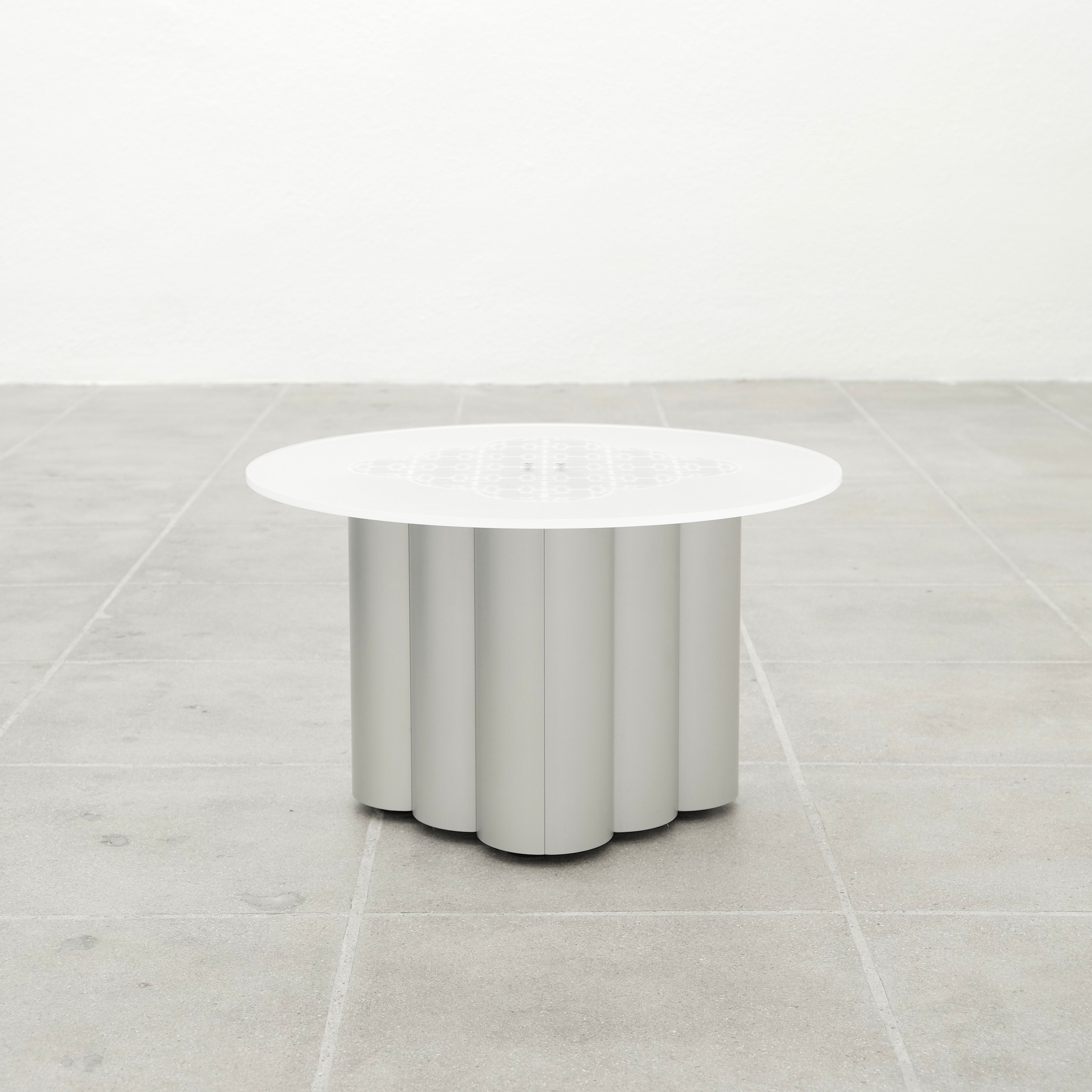 PF60_LOW TABLE