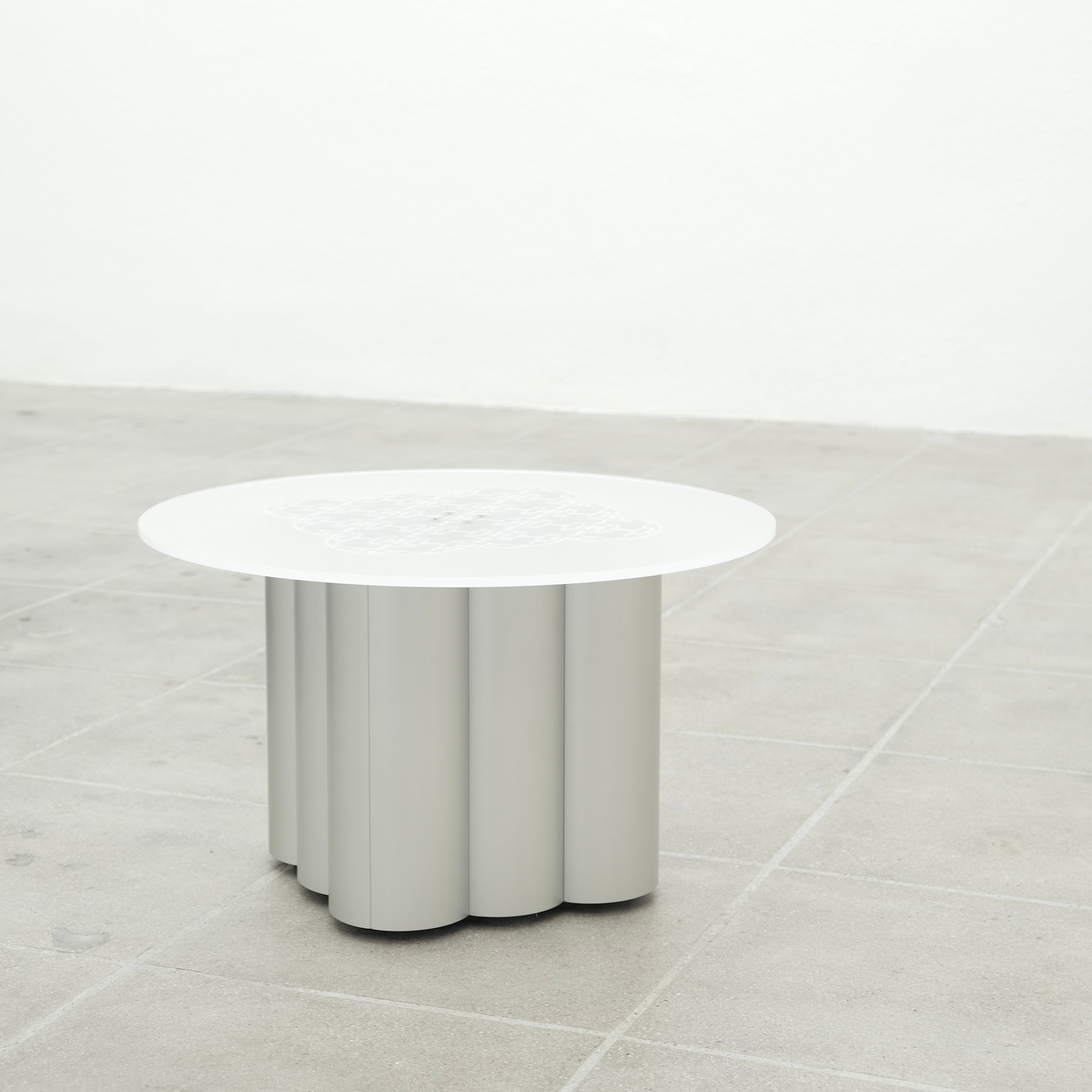 PF60_LOW TABLE
