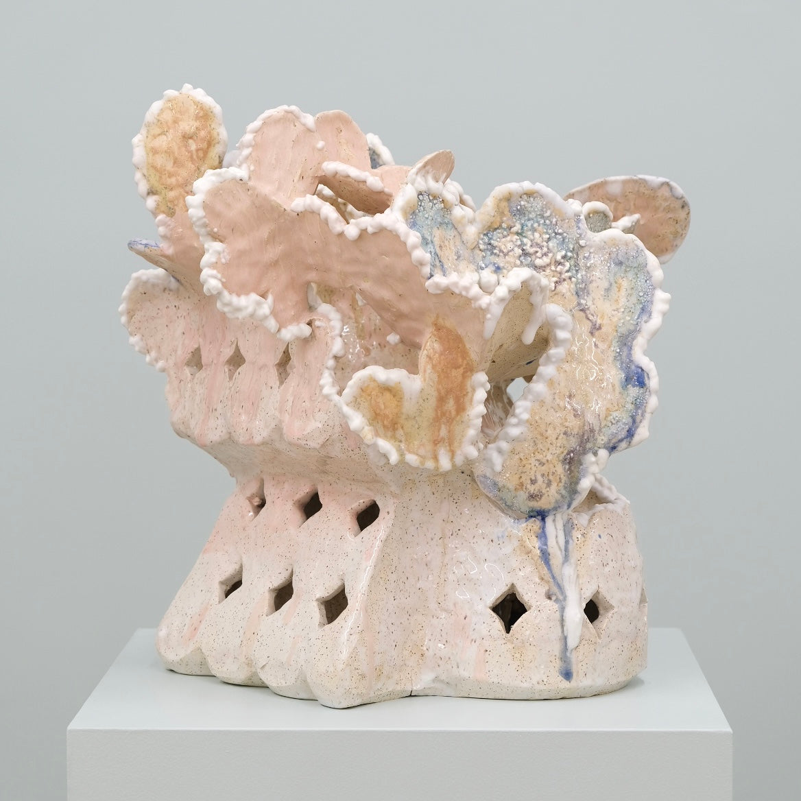 Kkotsal(꽃살) MoonFlower Vase(Blue/Pink)