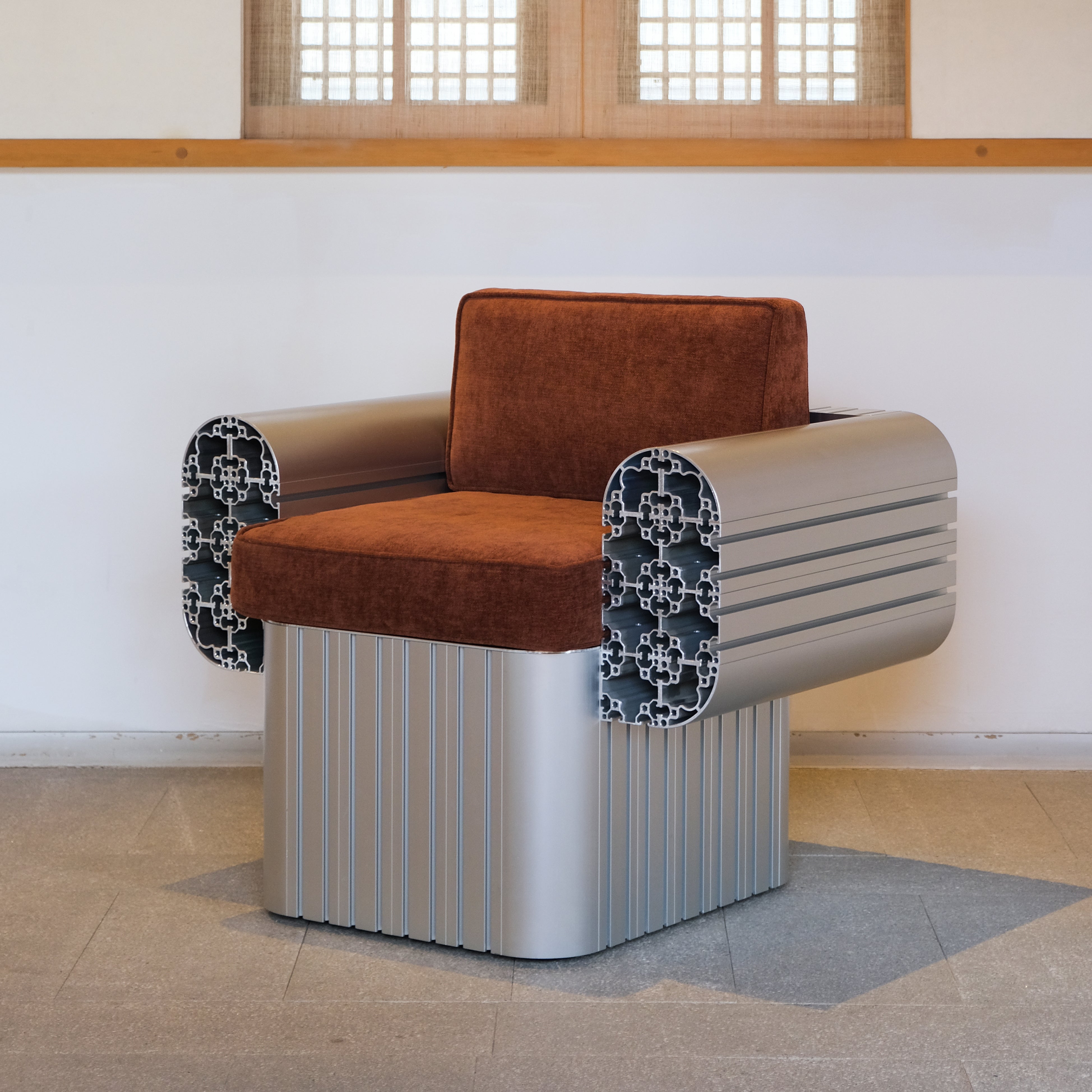 PF80_ARMCHAIR 2