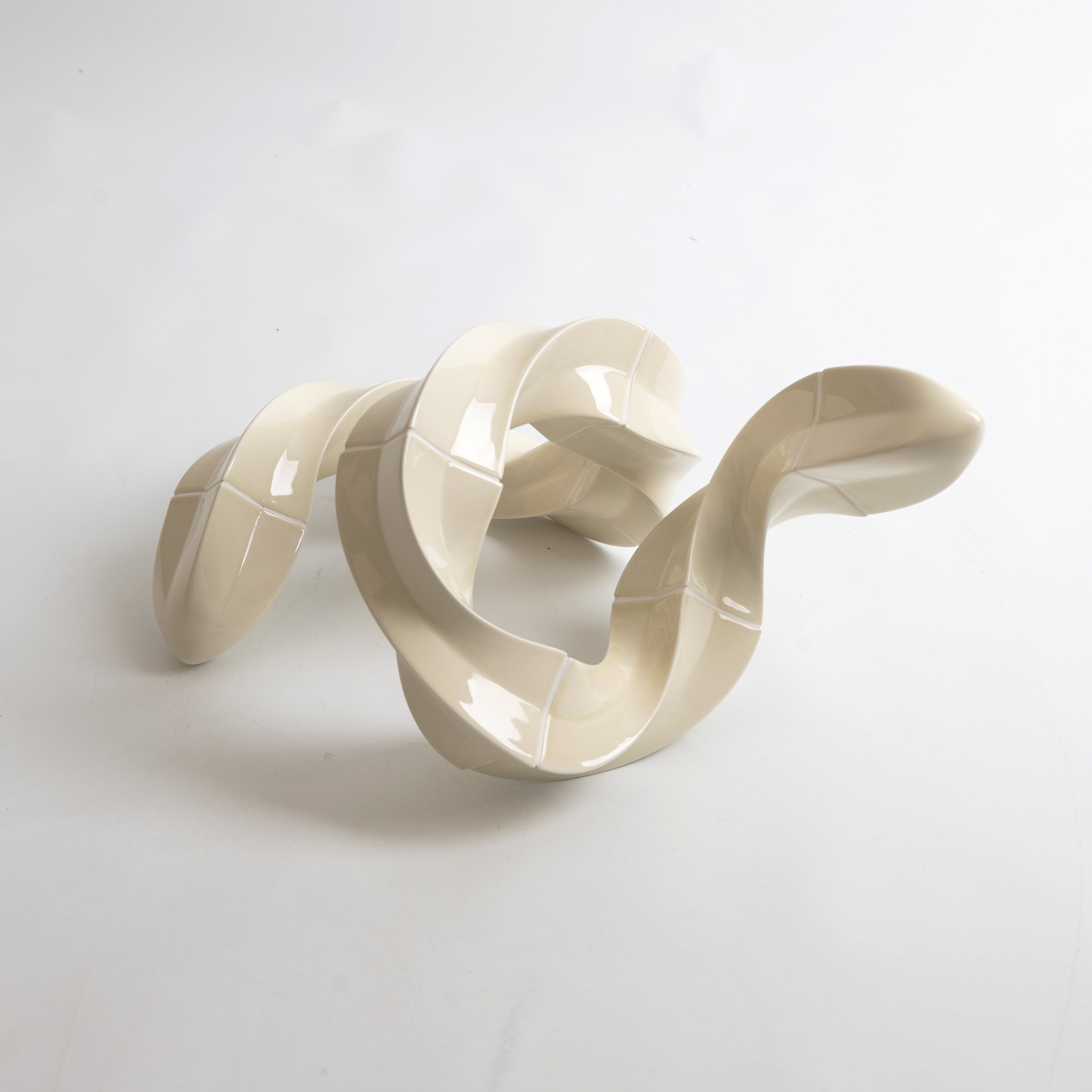 MOBIUS SPRING OBJECT - BEIGE